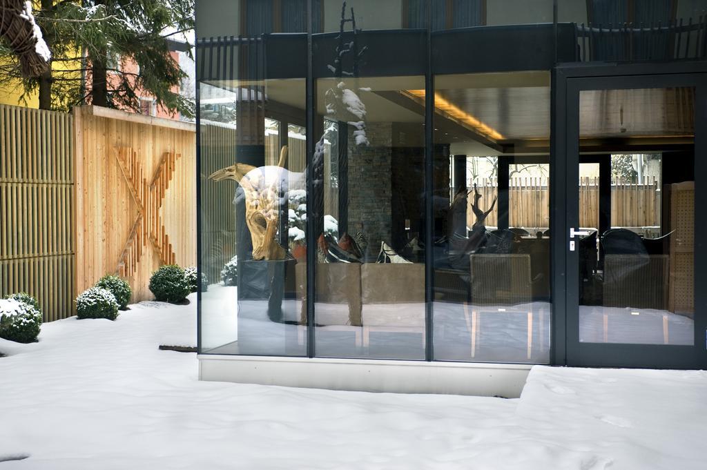 Living Max Hotel Zell am See Exterior foto